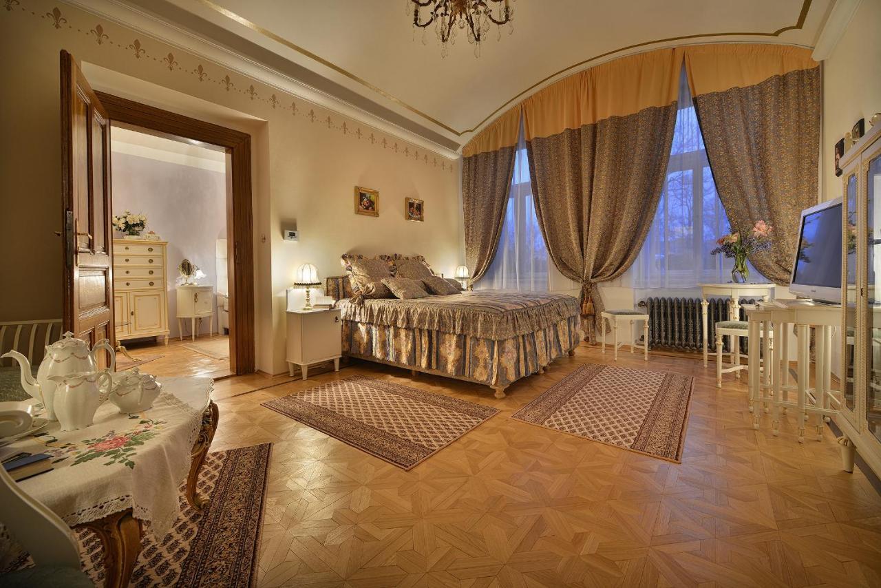Apartman Dalia Janackovo Nabrezi Прага Экстерьер фото