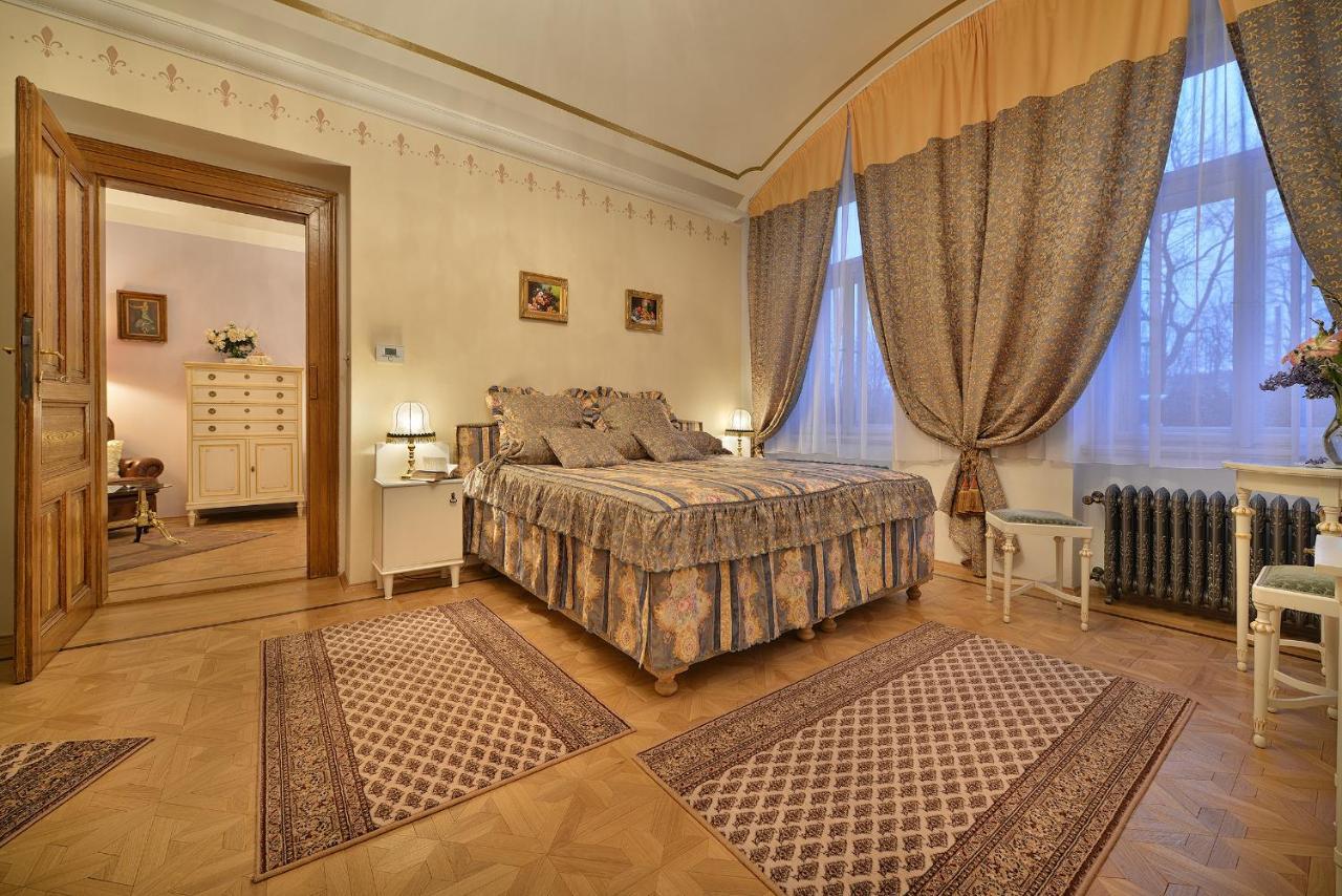 Apartman Dalia Janackovo Nabrezi Прага Экстерьер фото