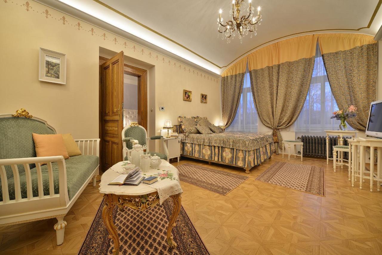 Apartman Dalia Janackovo Nabrezi Прага Экстерьер фото
