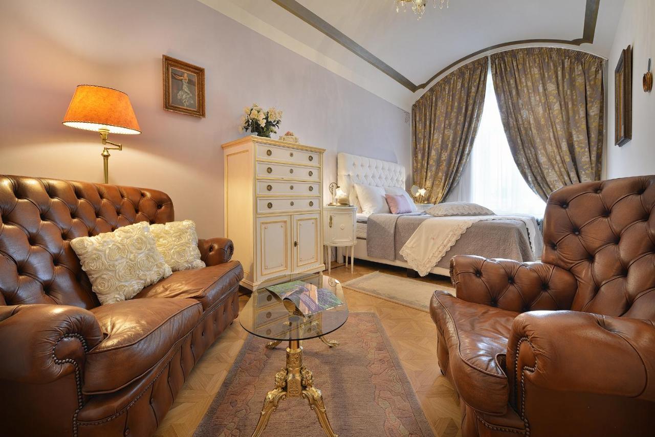 Apartman Dalia Janackovo Nabrezi Прага Экстерьер фото